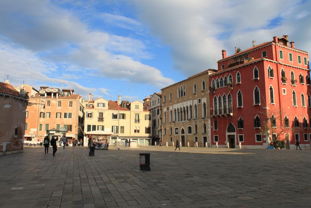 Sant'Angelo - Fenice Apartments In Venice Room photo