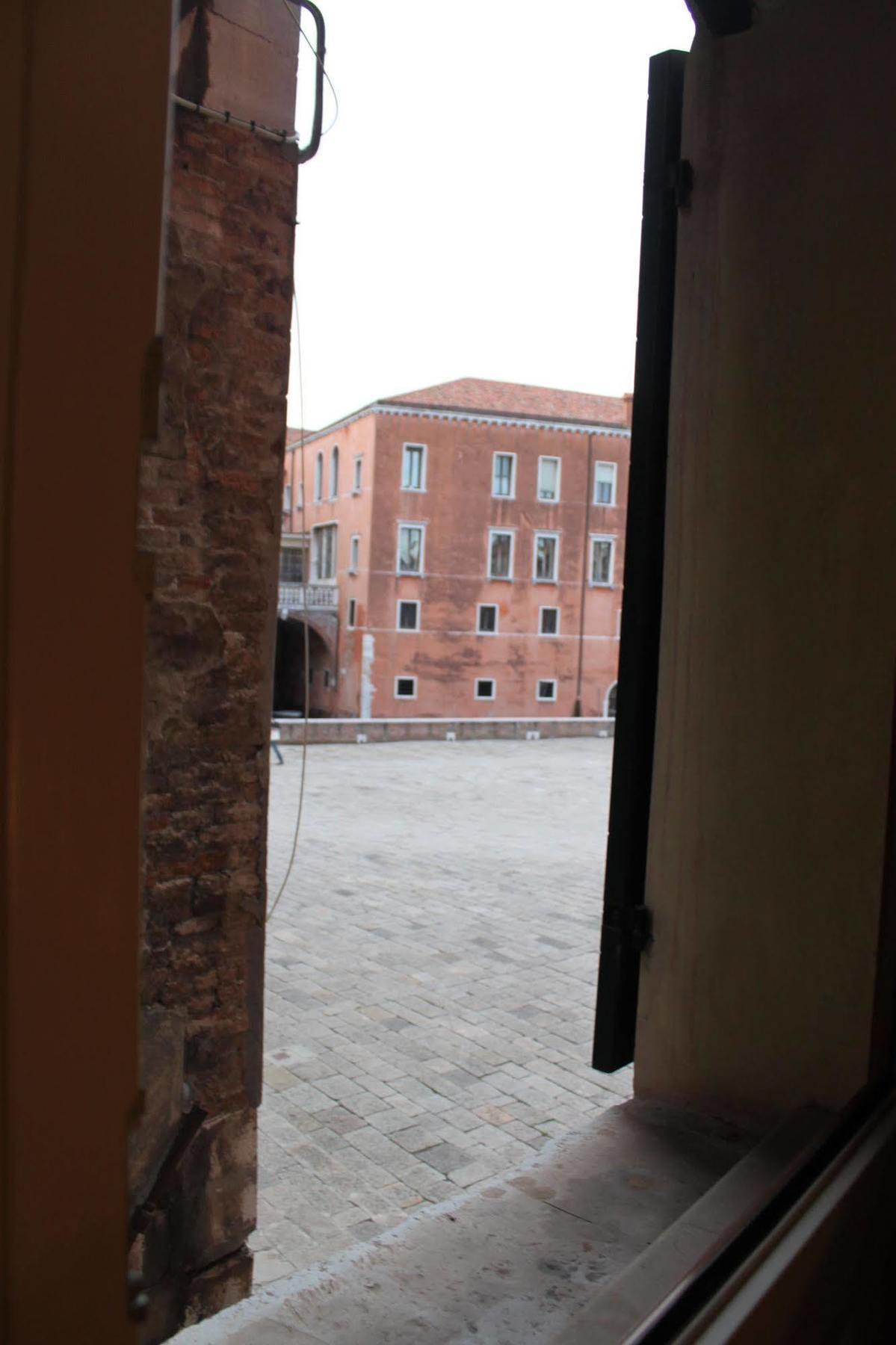 Sant'Angelo - Fenice Apartments In Venice Exterior photo